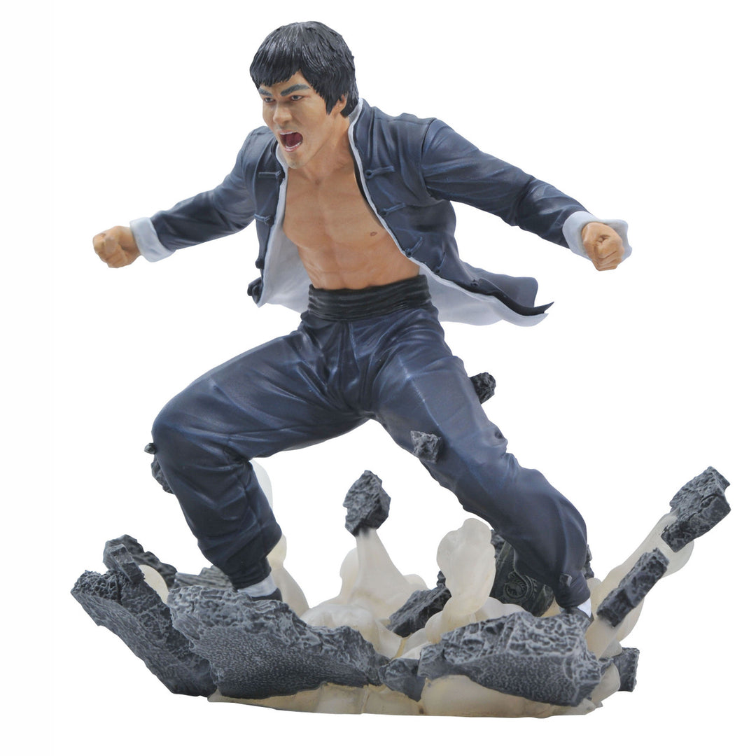 Diamond Select Bruce Lee Gallery Earth PVC Statue