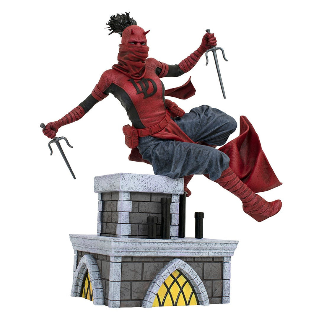 Marvel Gallery Elektra as Daredevil Figure Diorama