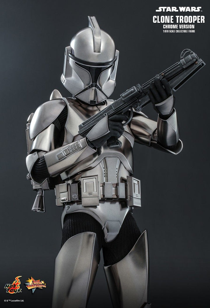 Hot Toys 1:6 Star Wars Clone Trooper (Chrome Version) Exclusive Release