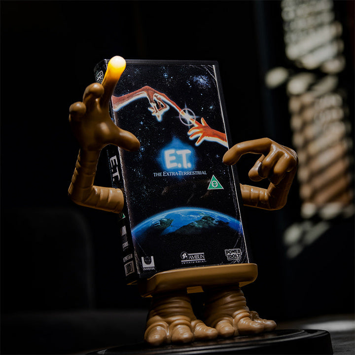 E.T. Power Idolz VHS Style Wireless Mobile Phone Charging Dock