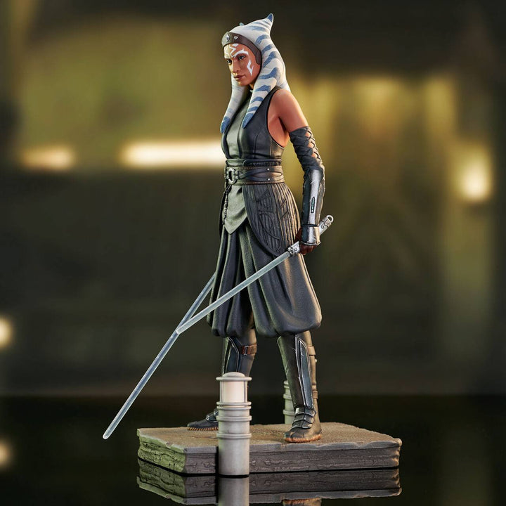 Star Wars Premier Collection Ahsoka Tano 1/7 Scale Limited Edition Statue