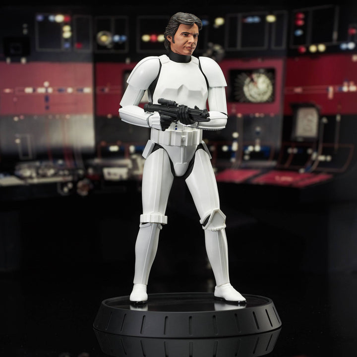 Gentle Giant Star Wars Episode IV Milestones Statue 1/6 Han Solo (Stormtrooper Disguise) 40th Anniversary Exclusive 30 cm - Limited to 1000 Worldwide