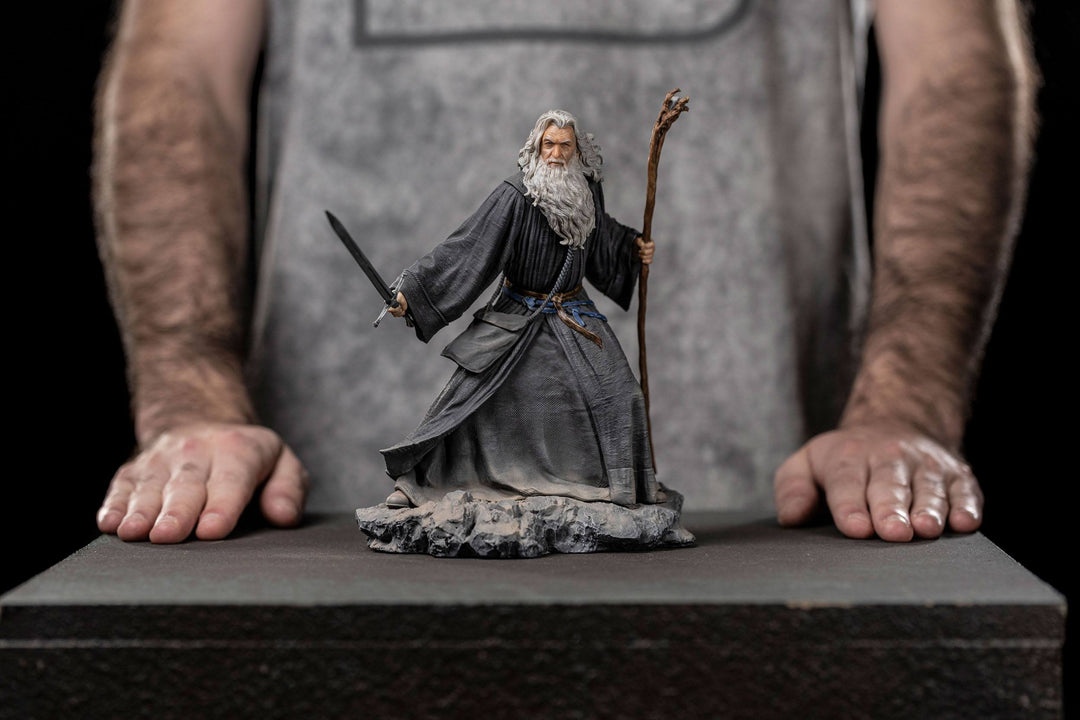 Iron Studios The Lord of the Rings Gandalf 1/10 Art Scale Statue
