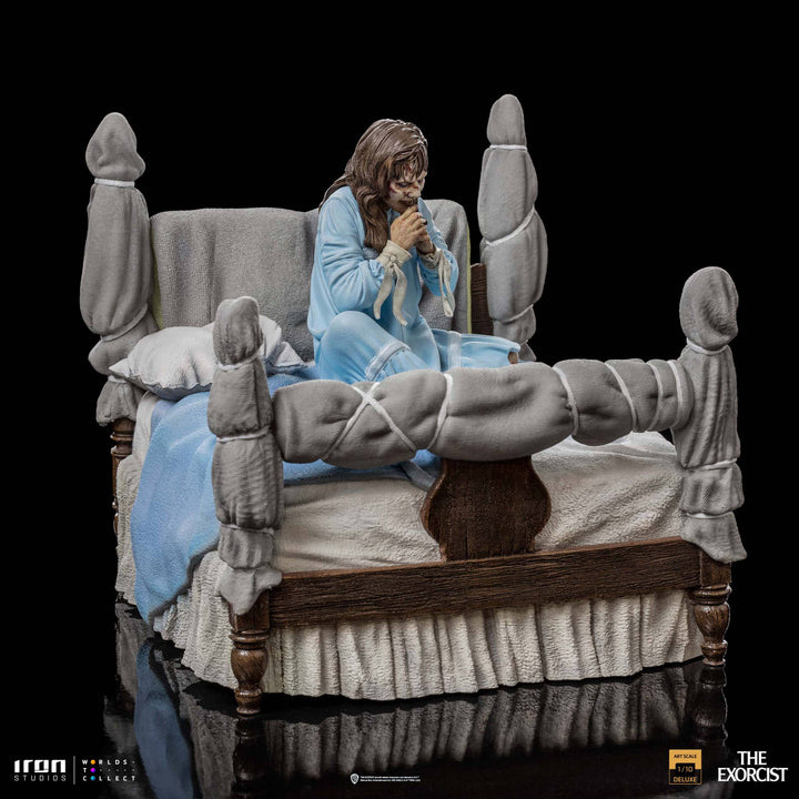 Iron Studios The Exorcist Possessed Regan MacNeil 1/10 Art Scale Limited Edition Statue
