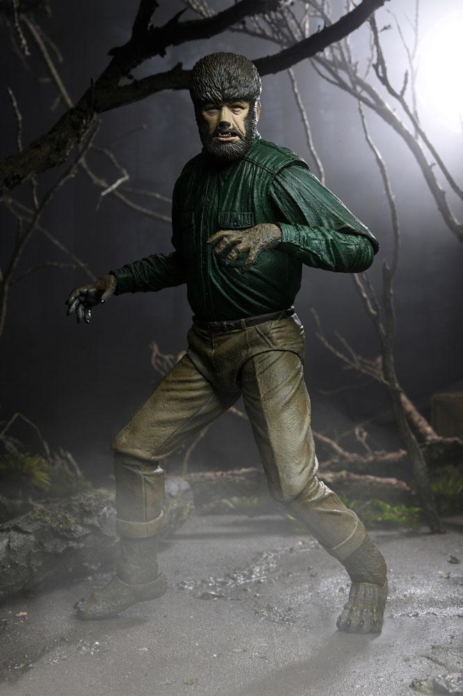 NECA Universal Monsters Ultimate The Wolf Man (Colour) 7" Scale Action Figure